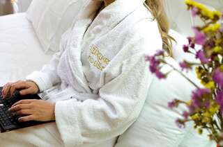 Гостевой дом Luxury House Шымкент Двухместный номер с 1 кроватью и балконом-2